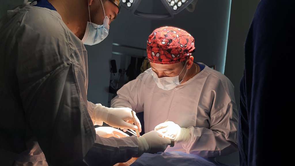 Procedimiento y Técnica Quirúrgica para Mama Tuberosa